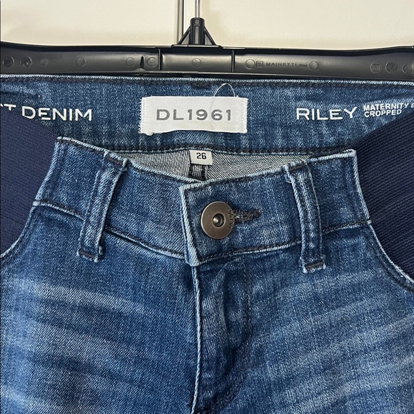 DL1961 Women's Maternity Riley Boyfriend Cropped Blue Distressed Jeans - Picture 5 of 7